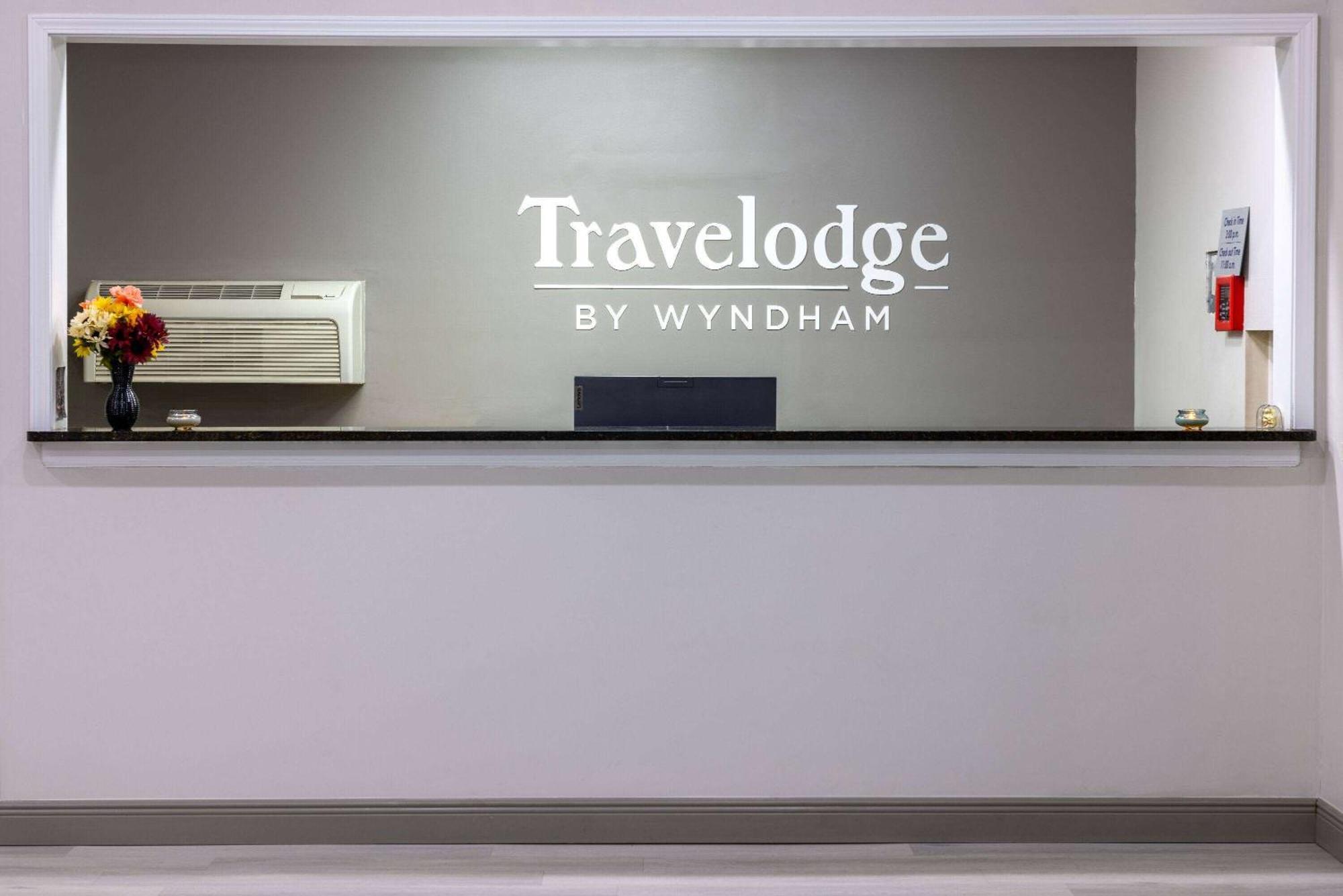 Travelodge By Wyndham Kingsland Ga Экстерьер фото